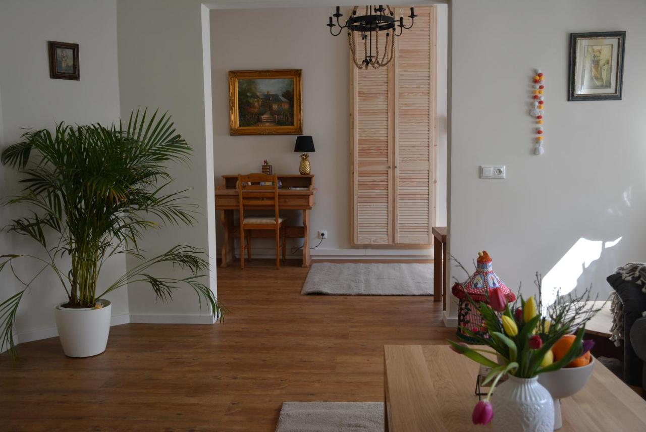 Ferienhaus Waldorf Biebelsheim Luaran gambar